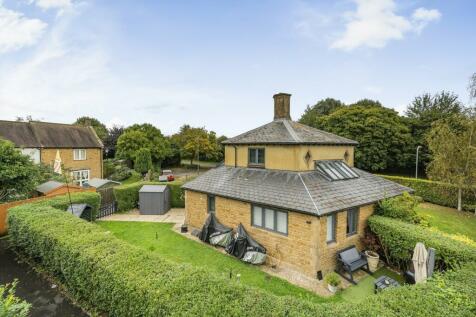 1 bedroom terraced house for sale