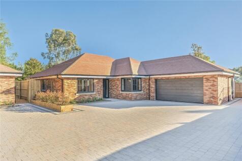 Lions Lane, Ashley Heath, Ringwood... 3 bed bungalow for sale