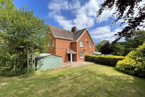 Rockbourne, Fordingbridge, Hampshire... 6 bed village house for sale