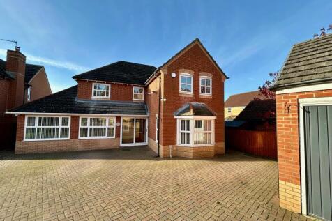 Van Mildert Close, Bishop Auckland, DL14 4 bed detached house for sale