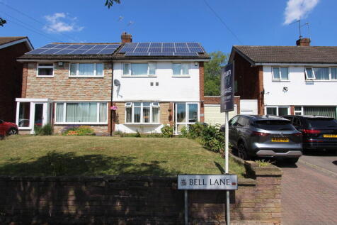 3 bedroom semi-detached house for sale