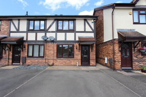 2 bedroom end of terrace house for sale
