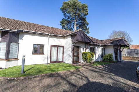 2 bedroom bungalow for sale