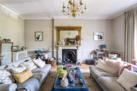The Cloisters, 22 College Road... 2 bed apartment for sale