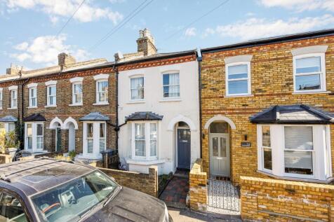 Westbury Place, Brentford 2 bed house for sale