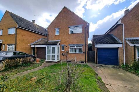 St Mary's Close, Bramford, IP8 3 bed detached house for sale
