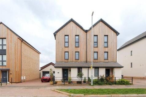 Clover Way, Stoke Gifford, Bristol... 4 bed semi