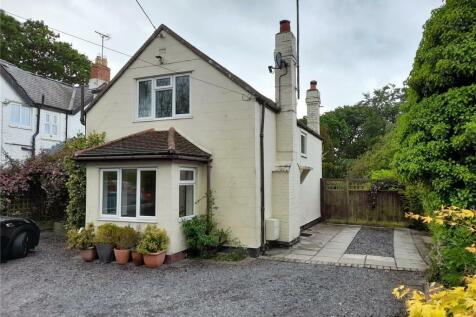 Upper Denbigh Road 2 bed detached house for sale