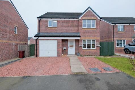 Caronia Way, Larkhall 4 bed detached house for sale