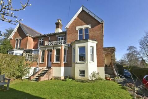 6 bedroom semi-detached house for sale