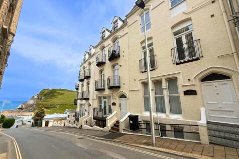 Sommers Crescent, Ilfracombe EX34 3 bed apartment for sale