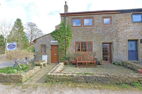 Dotcliffe Road, Kelbrook, BB18 2 bed cottage for sale