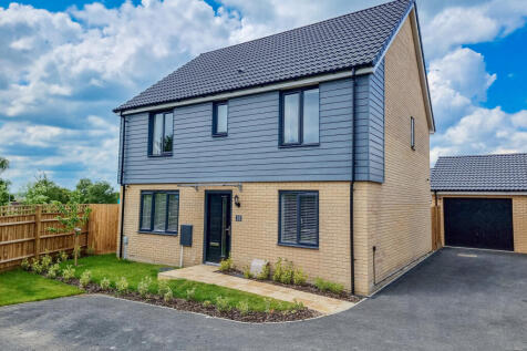 Roberts Drive, Little Wratting... 4 bed detached house for sale