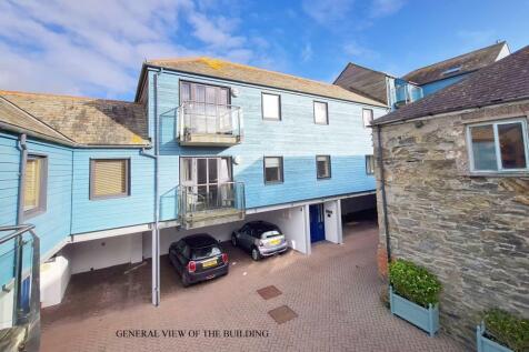 St. Elvans Courtyard, Porthleven TR13 1 bed apartment for sale