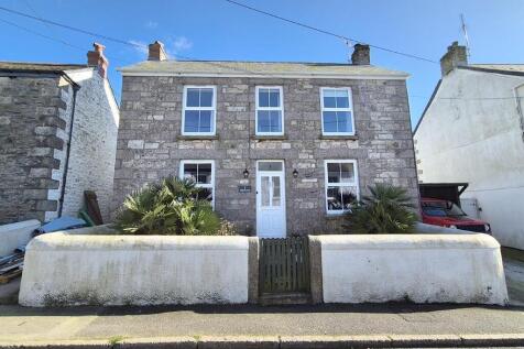 3 Unity Road, Porthleven TR13 4 bed cottage for sale