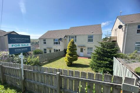 2 bedroom ground floor flat for sale