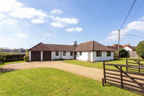 4 bedroom detached bungalow for sale