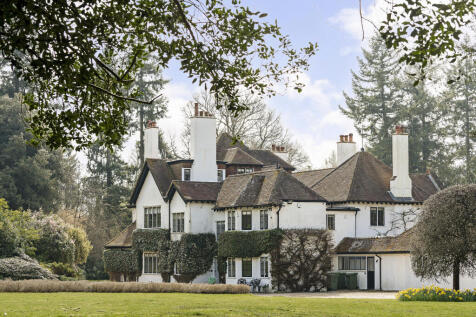 9 bedroom detached house for sale