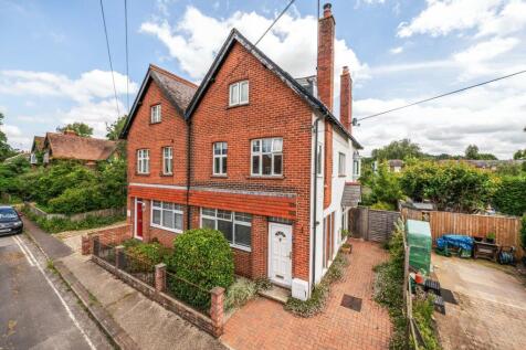 4 bedroom semi-detached house for sale