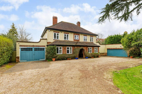 5 bedroom detached house for sale