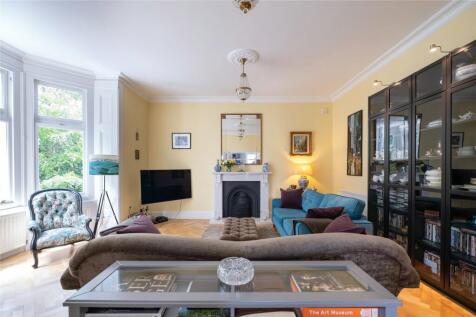 6 bedroom flat for sale