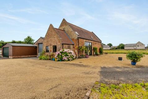 3 bedroom barn conversion for sale