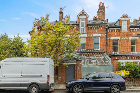 5 bedroom house for sale