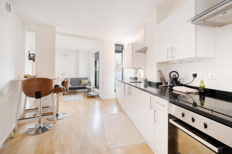 1 bedroom flat for sale