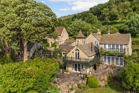 5 bedroom house for sale