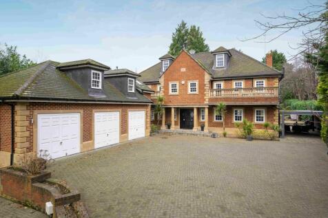 6 bedroom detached house for sale