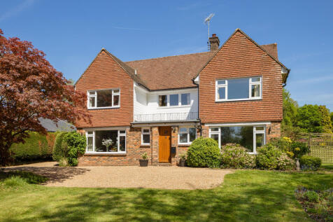 5 bedroom detached house for sale