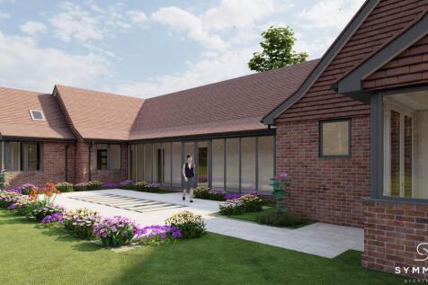 4 bedroom detached bungalow for sale