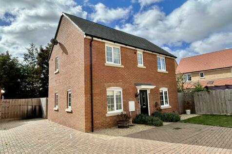 3 bedroom detached house for sale