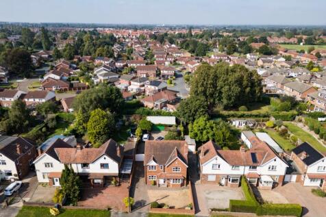 Hull Road, York 4 bed detached house for sale
