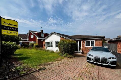 5 bedroom detached bungalow for sale