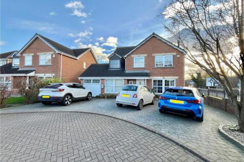 Silkstone Close, Garforth, Leeds 7 bed detached house for sale