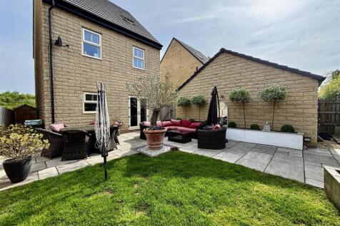 Waddle Road, Micklefield, Leeds 4 bed detached house for sale
