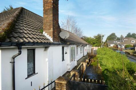 Eaton Close, Huyton, Liverpool 4 bed bungalow for sale