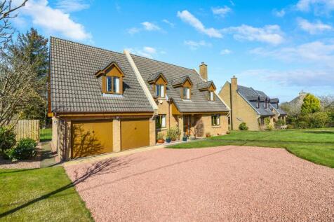 4 bedroom detached villa for sale