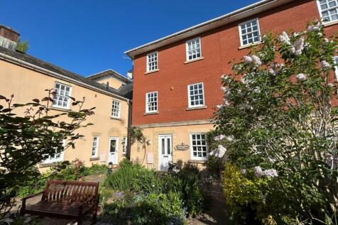 Prispen Drive, Silverton, Exeter... 4 bed terraced house for sale