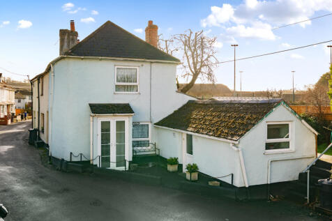 Leatside Cottage, 14 Duke Street... 2 bed semi