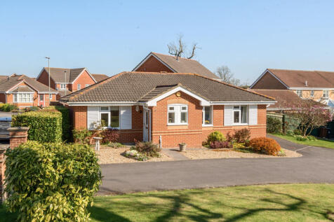 3 bedroom bungalow for sale