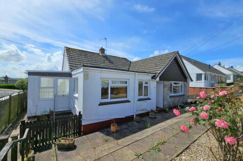 Southfield Way, Tiverton, Devon, EX16 3 bed bungalow for sale