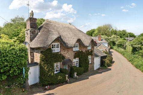 Stoodleigh, Tiverton, Devon, EX16 3 bed detached house for sale