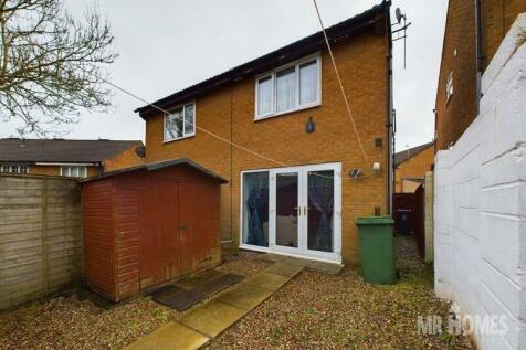 2 bedroom semi-detached house for sale