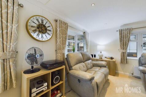 2 bedroom bungalow for sale