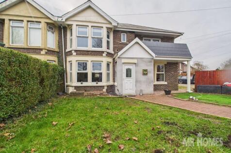 4 bedroom semi-detached house for sale