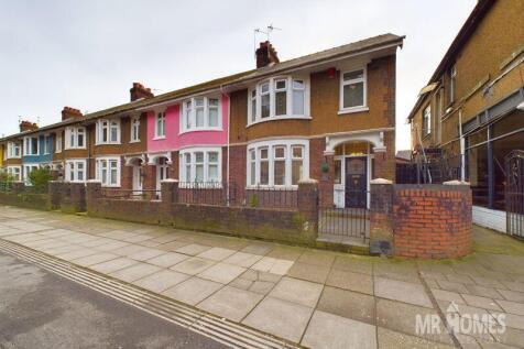 Cowbridge Road East, Victoria Park... 3 bed semi