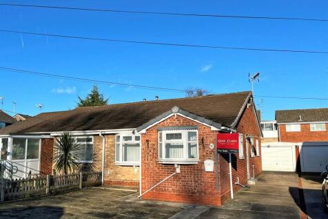 2 bedroom semi-detached bungalow for sale