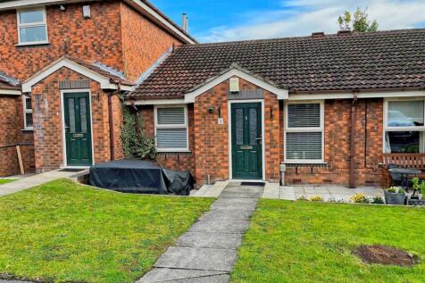Beverley Road, Willerby, Hull 2 bed bungalow for sale